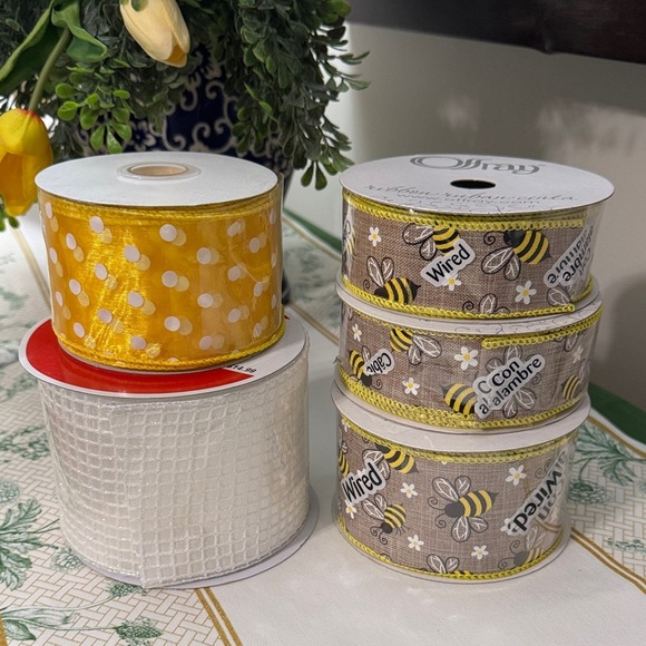 Other - Yellow Polka Dot & Bee Print Wired Ribbon Bundle